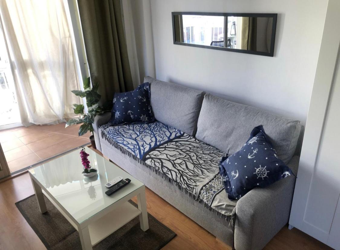 Bonito Apartamento Junto A Playa Centro Фуeнхирола Екстериор снимка
