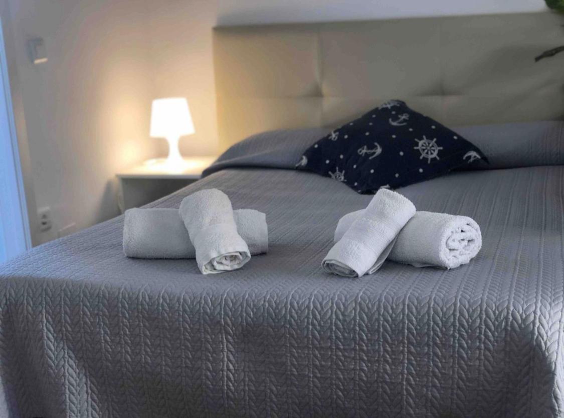 Bonito Apartamento Junto A Playa Centro Фуeнхирола Екстериор снимка
