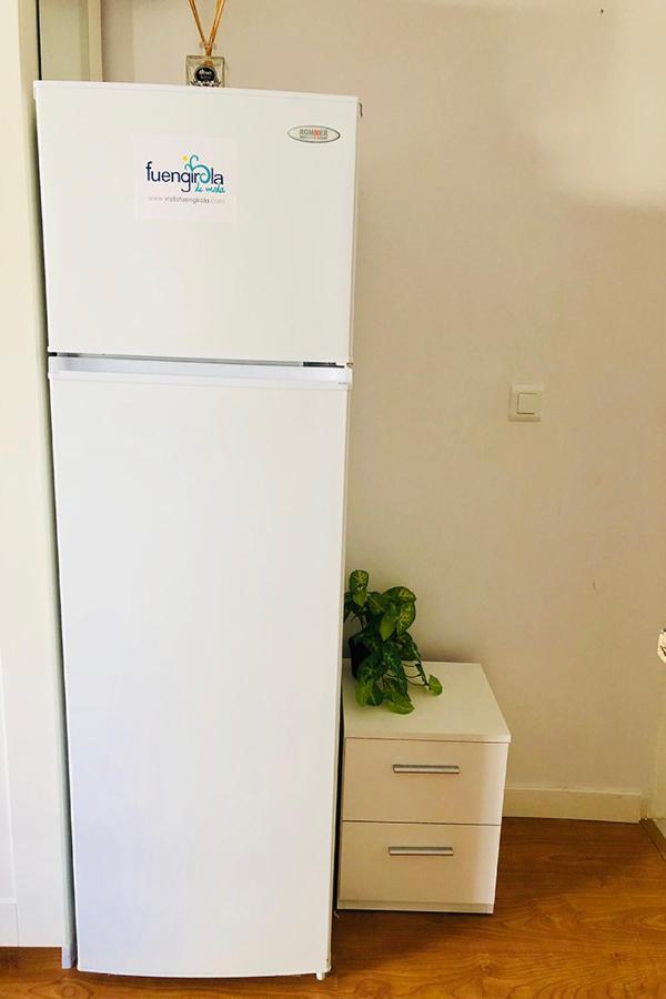 Bonito Apartamento Junto A Playa Centro Фуeнхирола Екстериор снимка
