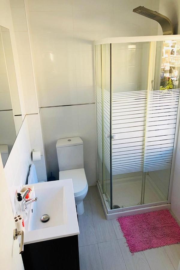 Bonito Apartamento Junto A Playa Centro Фуeнхирола Екстериор снимка